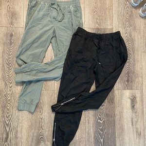 White House Black Label Women’s Joggers Size 4